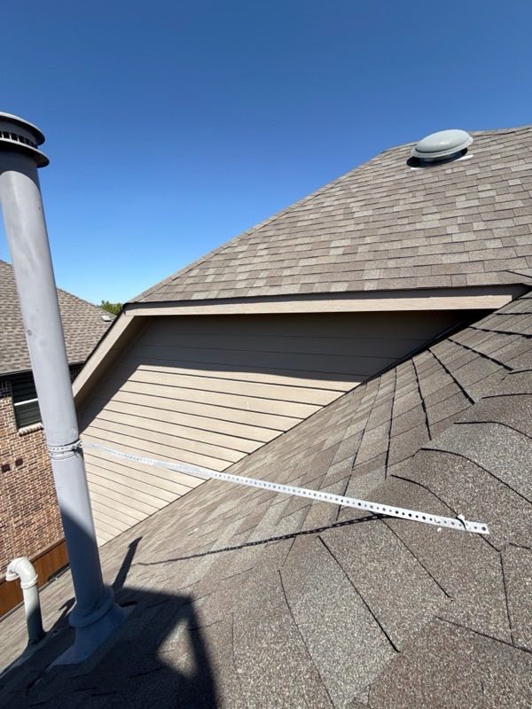 Roof to wall transition with a chalk line marked out