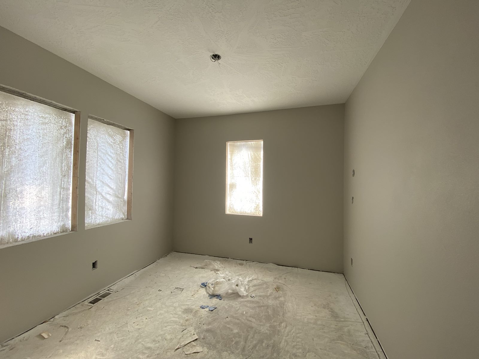 Room finished in fresh gray